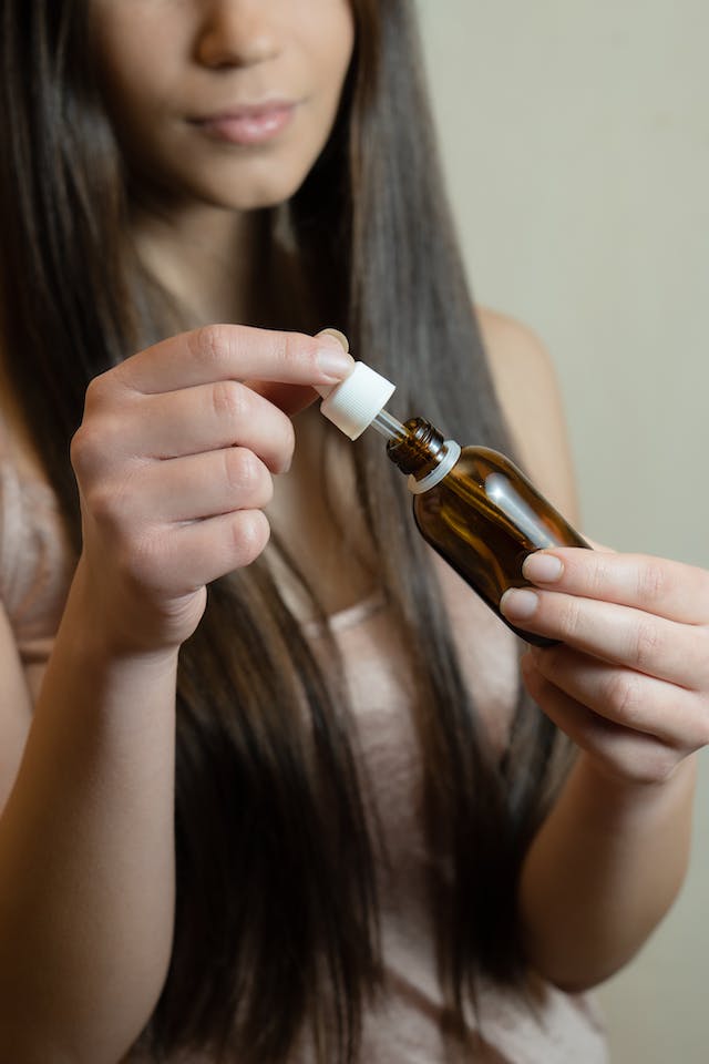 Secretos del Aceite Esencial de Menta para el Cabello: Una Guía Completa