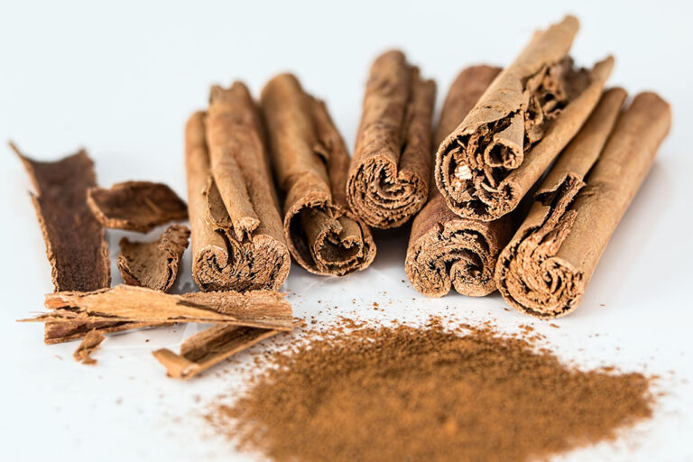 Aceite de Canela: Descubre los Secretos de este Aceite Esencial para tu Bienestar